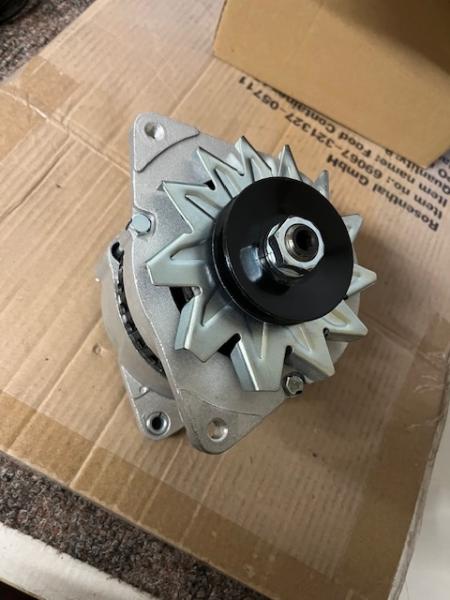 Lichtmaschine Traktor 12 - 14 Volt